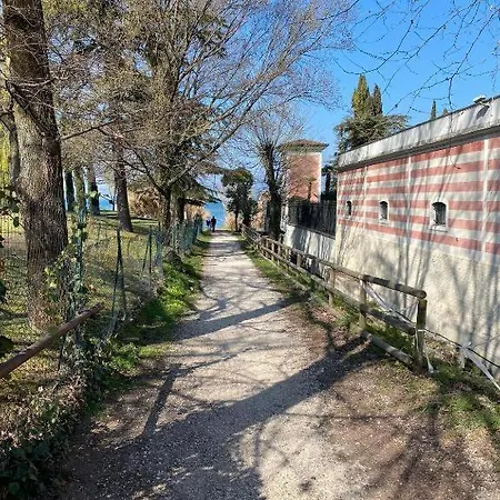 The - Private Garden And Pool Desenzano del Garda