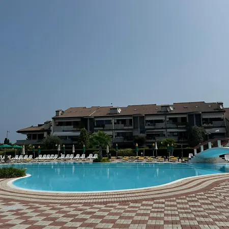 The - Private Garden And Pool