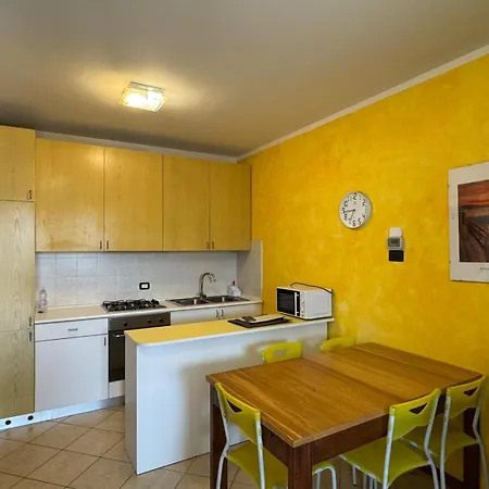 The - Private Garden And Pool Appartamento