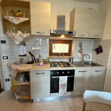Pegasus - Private Garden And Pool Apartamento